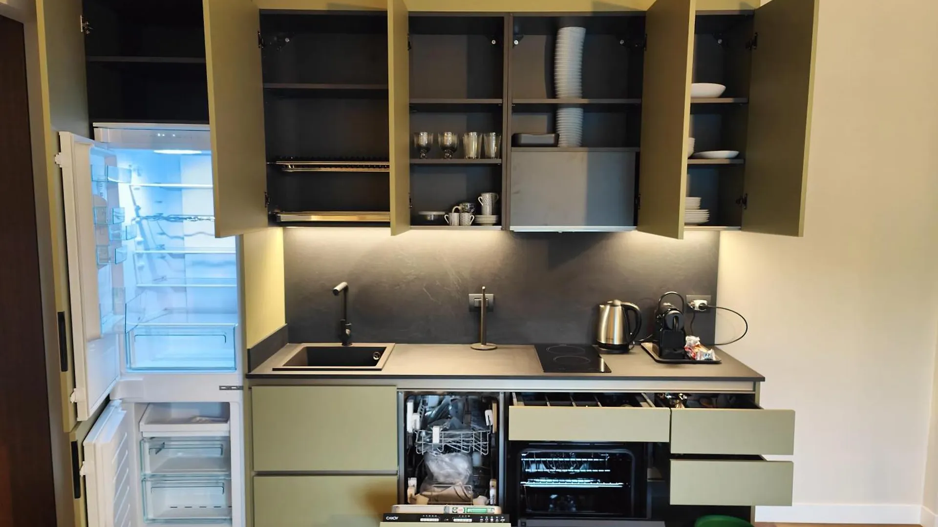 Brera - Elegante Appartamento In Via Moscova Milan Italy