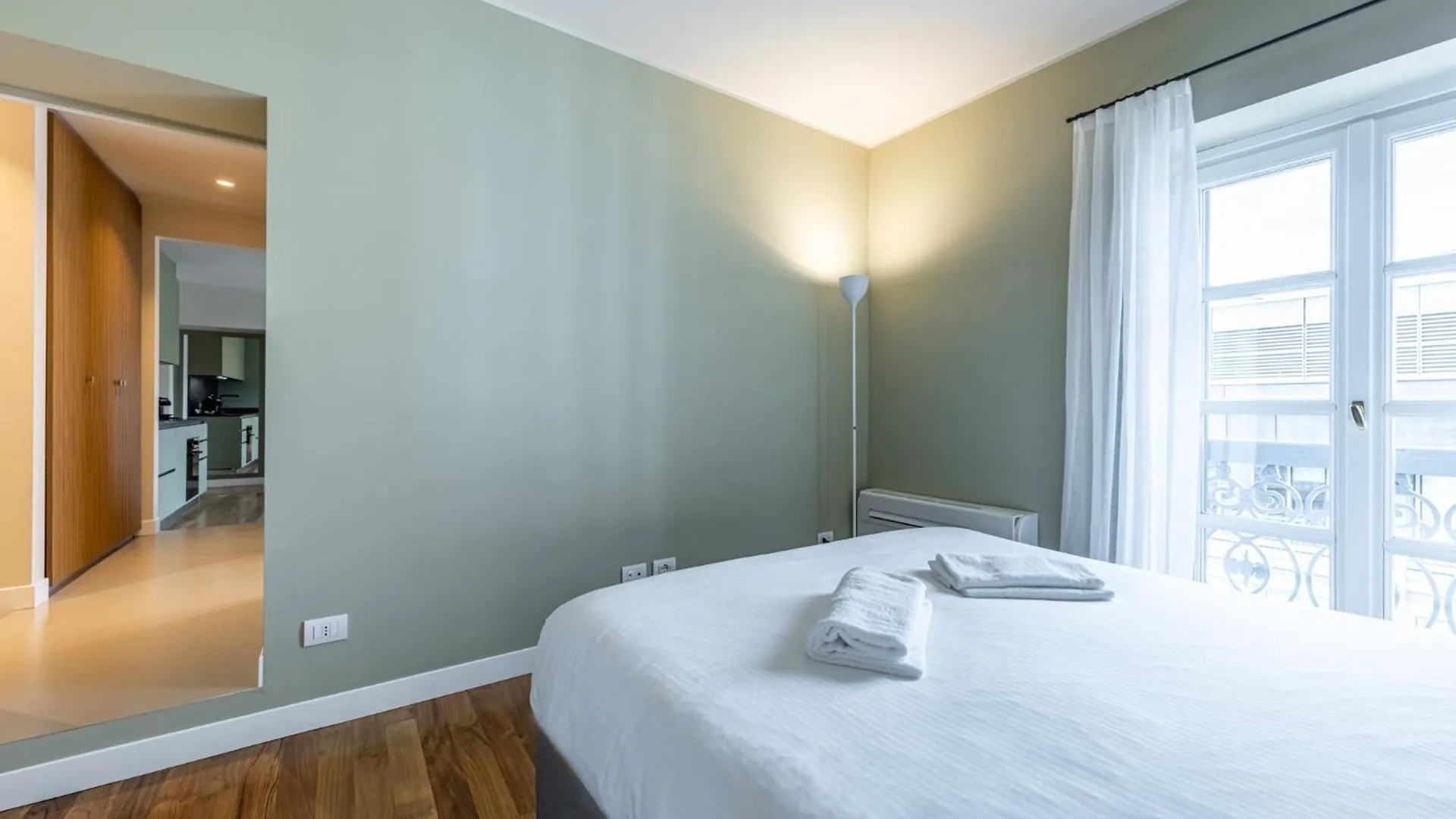 Brera - Elegante Appartamento In Via Moscova Milão Itália