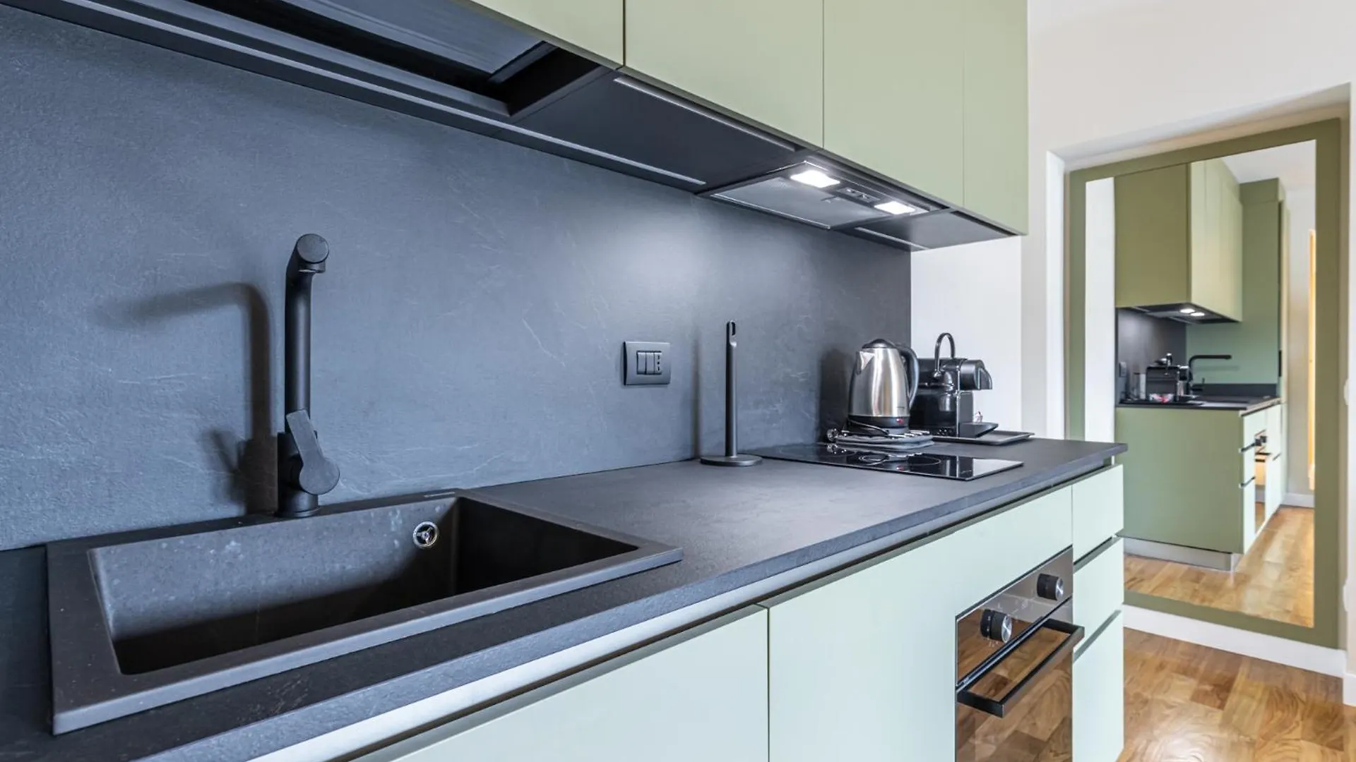 アパート Brera - Elegante Appartamento In Via Moscova ミラノ